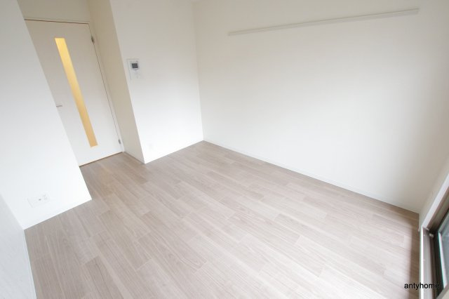 プレサンス淡路駅前　仲介手数料無料の寝室