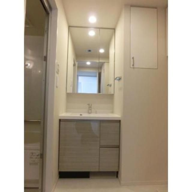 パークアクシス上野三丁目の洗面所