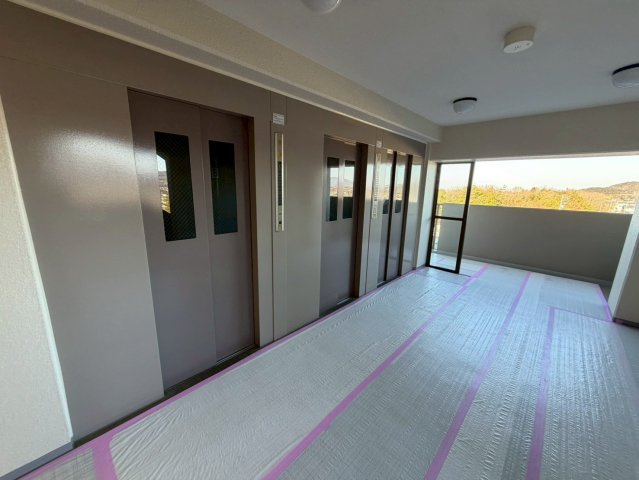 瀬戸水野パーク・ホームズのその他共用部分|エレベーターが３基あるため混み合う時間帯も助かります！