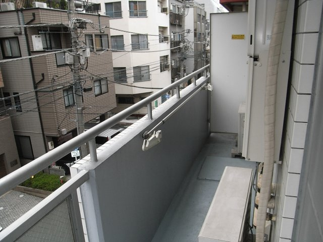 メゾンエスポワールのバルコニー