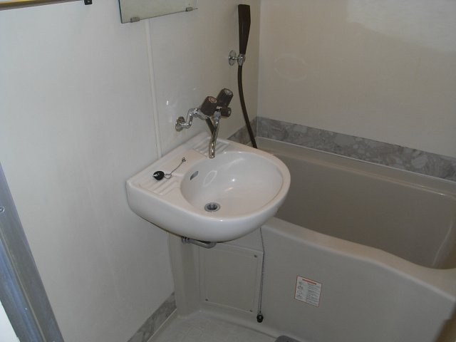 メゾンエスポワールの浴室