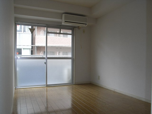 メゾンエスポワールの寝室