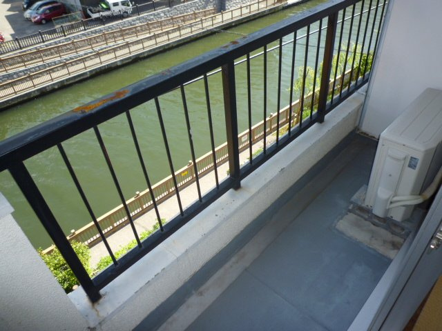 畠平コーポのバルコニー