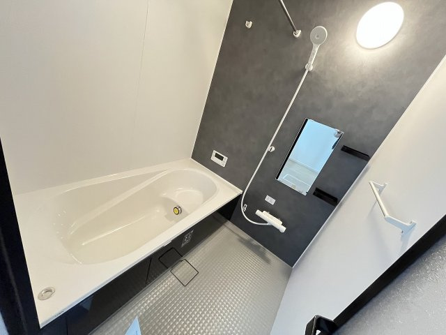 【浴室】 | 春日市天神山1丁目1期　1号棟（全2棟）【仲介手数料無料・0円】 | ※画像準備中の為、施工例です。施工例は完成時と異なる場合があります。