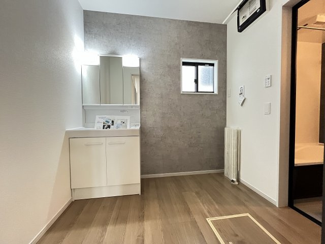 【洗面所】 | 春日市天神山1丁目1期　1号棟（全2棟）【仲介手数料無料・0円】 | ※画像準備中の為、施工例です。施工例は完成時と異なる場合があります。