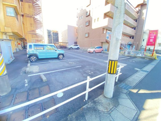 エンゼルハイムの駐車場