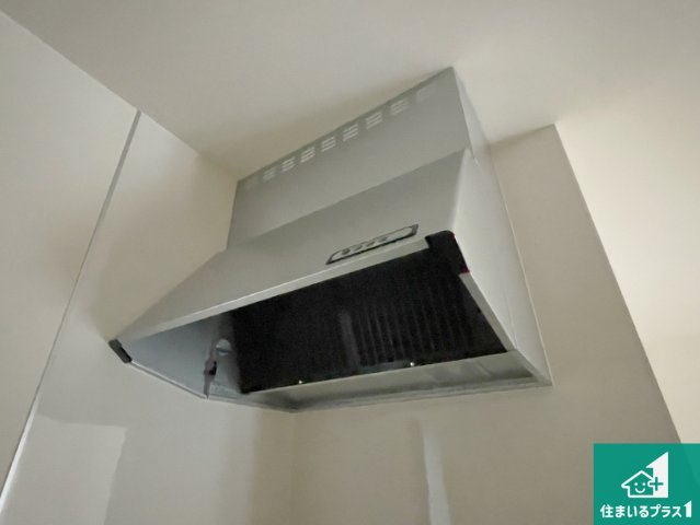 尼崎市武庫之荘　第3期　新築一戸建ての設備|汚れにくいスロットフィルタでお手入れラクラク！ＬＥＤ照明付き！