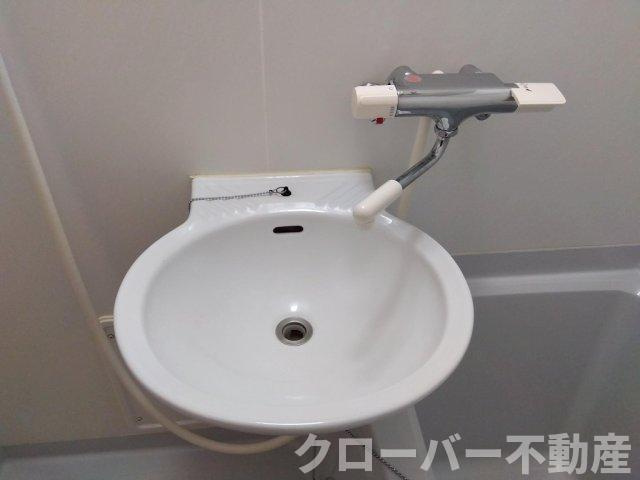 レオパレスカサベージュの洗面所