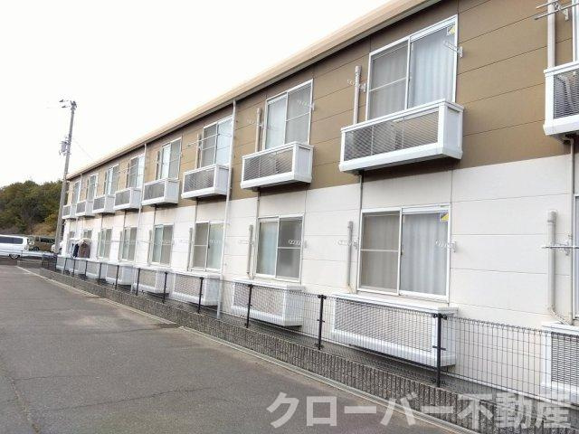 レオパレスカサベージュの外観