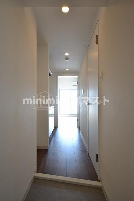 ジアコスモ九条シエルの玄関