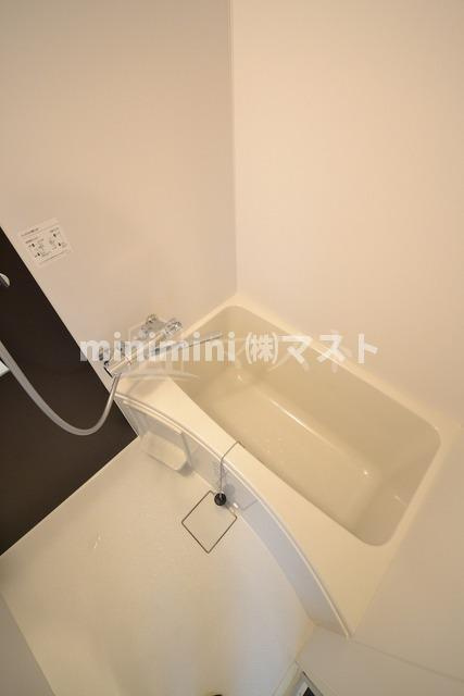 ジアコスモ九条シエルの浴室