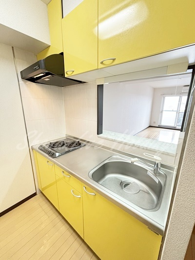 ネオポリストキワⅦのキッチン|広々としたキッチンです♪