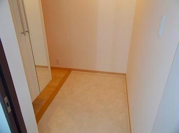 サンリット・レジデンスの玄関