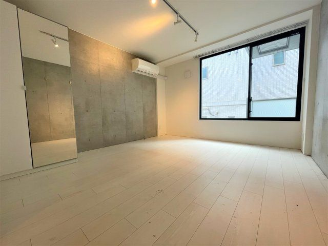 アレーロ幡ヶ谷Ⅱの洋室