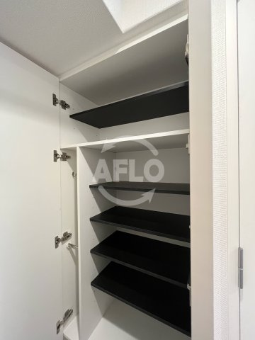 セレニテ新大阪プリエの収納|セレニテ新大阪プリエ　シューズボックス