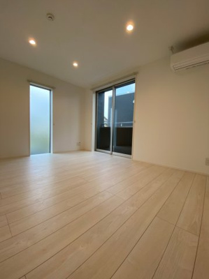 【居間・リビング】 | エクリュ竹松駅前