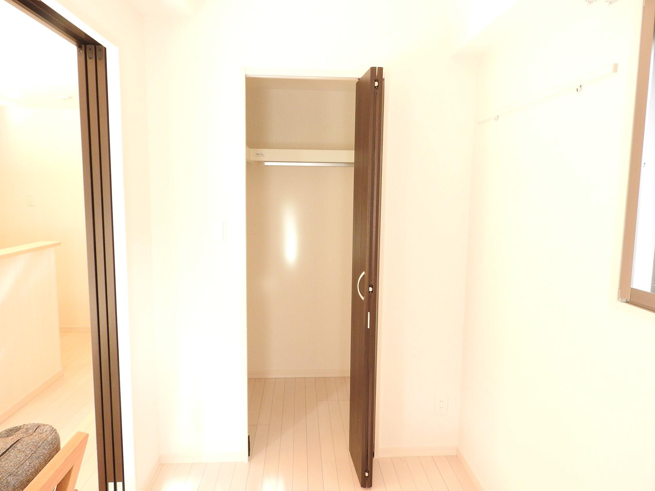 デ・クメール滑石の収納