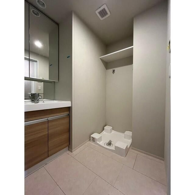 ラグゼナ用賀の洗面所