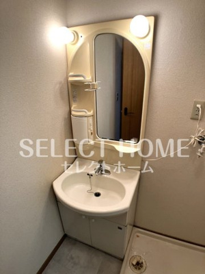 【独立洗面台】 | コーポラスハミエール | 独立洗面台で身支度をすべて済ませてしまいましょう