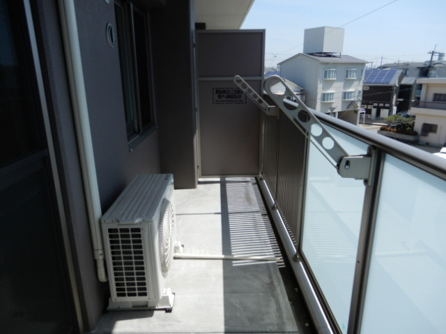 アズール西明石のバルコニー