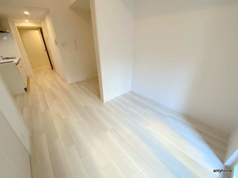 エスリードレジデンス大阪福島フロント 仲介手数料無料の居間・リビング