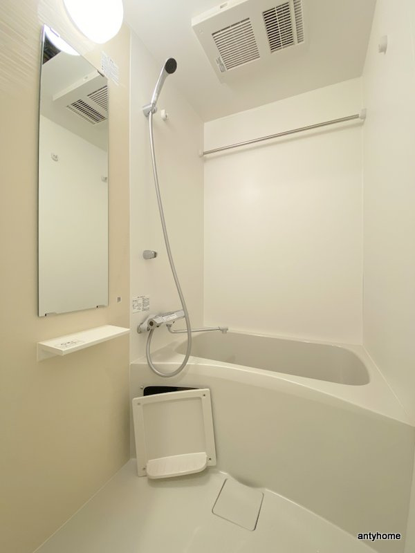 エスリードレジデンス大阪福島フロント 仲介手数料無料の浴室