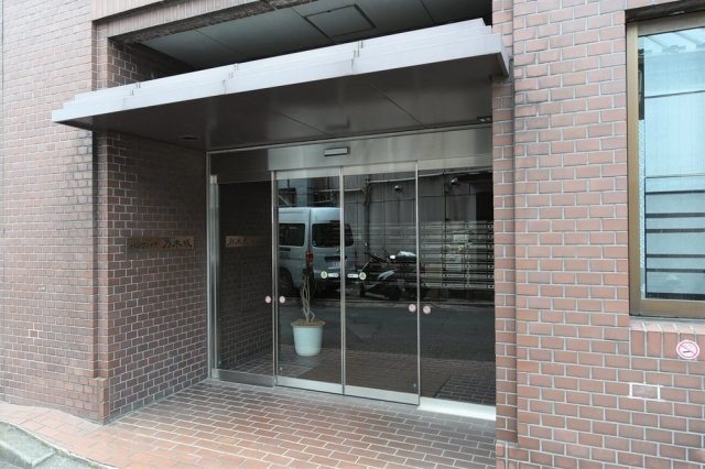 パシフィック乃木坂のエントランス