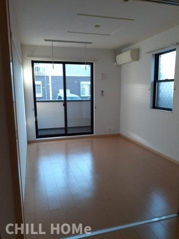 ラウレアⅡの居間・リビング|当社、チルホームのHPもご覧ください(^^)/物件情報多数♪