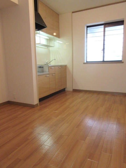 アベニュー城山Ａ棟の居間・リビング|★リビングダイビング★