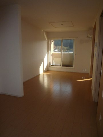 ウィステリアの居間・リビング