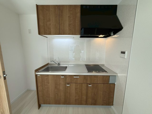 ソレイユビセレクト法蓮町Ⅲのキッチン