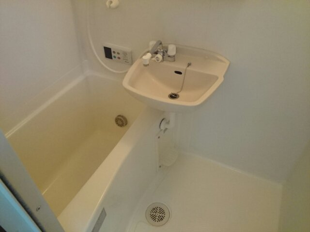 フリージアの浴室