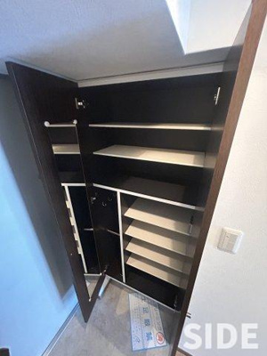 【玄関】 | エルベコート太子橋駅前