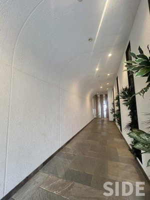 【ロビー】 | エルベコート太子橋駅前