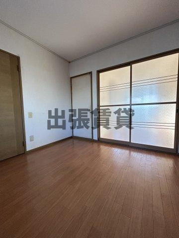 仲介手数料0円！！シャンブル稲生の居間・リビング