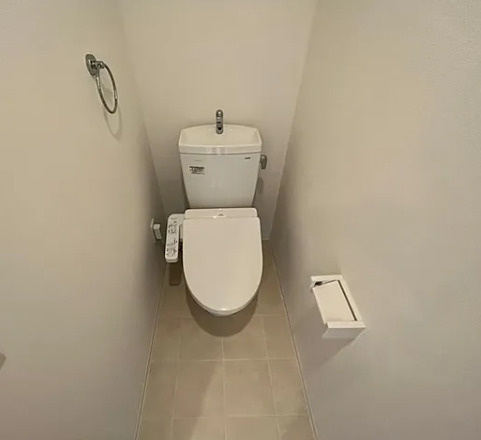 尼崎市神田北通　収益マンション　のトイレ