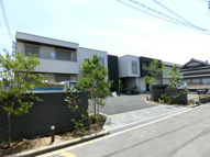 シャーメゾンジンの画像