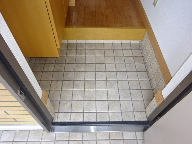 ルマージュ神戸5番館の玄関