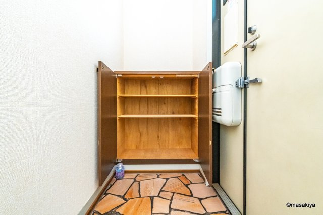 セジュール中道の玄関