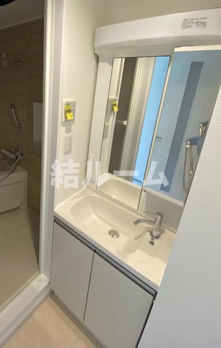 板橋区向原１丁目の賃貸マンションの洗面所