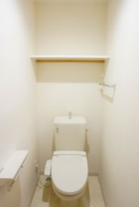 【トイレ】 | BLESS西巣鴨 | ゆったりとした空間のトイレです