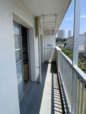 上尾富士見中層住宅5号棟のバルコニー|陽当たり良好なバルコニーです