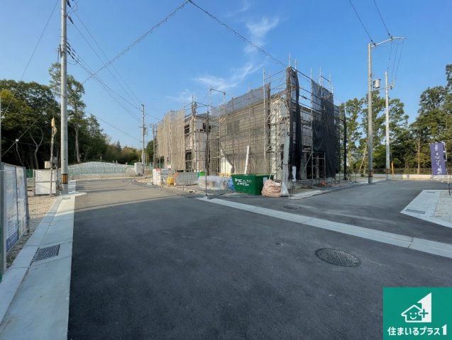 神戸市北区西山　第1期　新築一戸建ての前面道路含む現地写真|周辺は落ち着いた街並みの住宅地！子育てがしやすい住環境です！まだ未完成ですが、現地でしかわからない事もございます。是非一度ご覧ください。