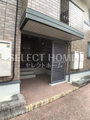 【エントランス】 | セジュールAMANOⅡ | 落ち着いたエントランスです