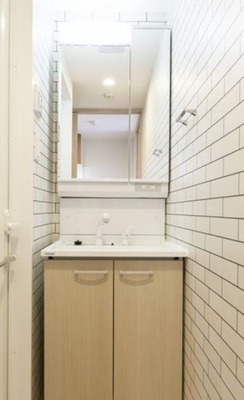 【独立洗面台】 | プラート宮坂 | 独立洗面台で身支度をすべて済ませてしまいましょう