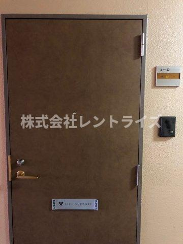 サンライズ文京の玄関