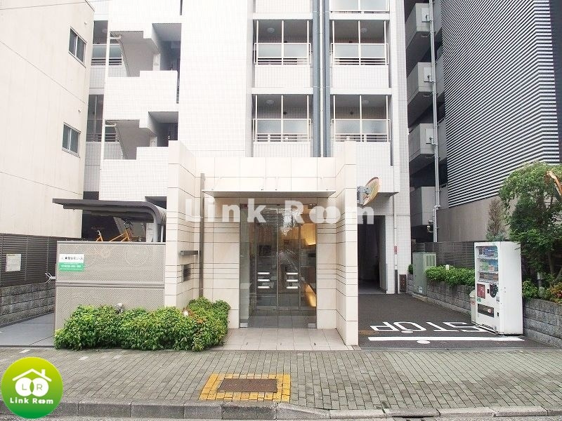 コンフォリア清澄白河サウスのエントランス