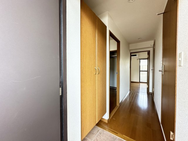 マリベール比島の内装