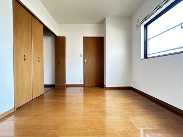 マリベール比島の洋室