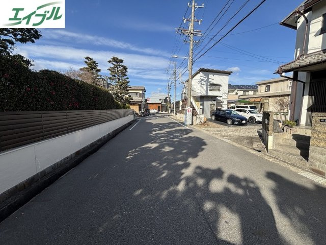 小牧市大字西之島　売地の前面道路含む現地写真|前面道路含む現地写真です